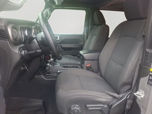 Used 2020 Jeep Wrangler Sport image 13