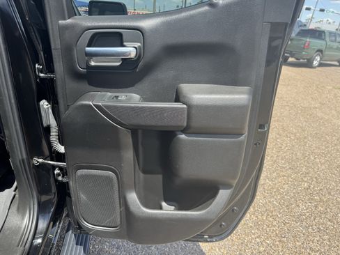 Used 2023 Chevrolet Silverado 1500 Custom RWD image 28