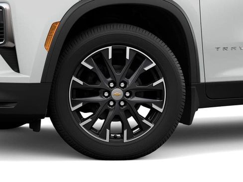 New 2026 Chevrolet Traverse LT w/ Sun and Wheel Package AWD/4WD image 54