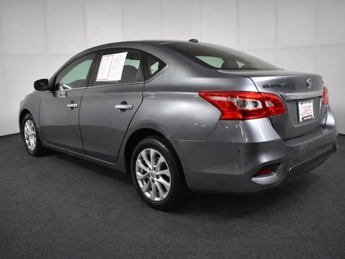 Used 2019 Nissan Sentra SV FWD image 4