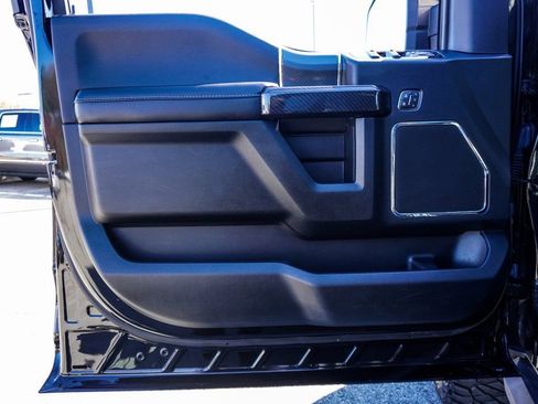 Used 2019 Ford F150 Lariat w/ Equipment Group 502A Luxury AWD/4WD image 20