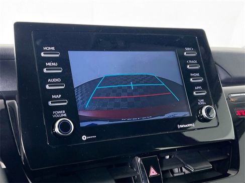 Used 2024 Toyota Camry SE image 12