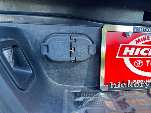 Used 2023 Toyota Tacoma SR AWD/4WD image 10