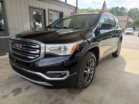 Used 2019 GMC Acadia SLT AWD/4WD image 1
