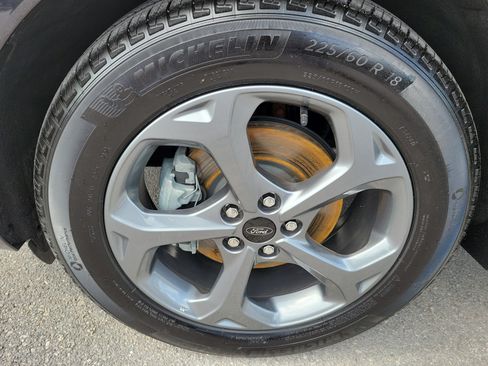 Used 2024 Ford Escape ST-Line w/ Tech Pack #1 FWD image 30