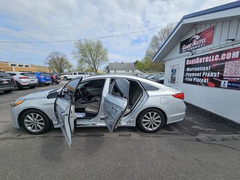 Used 2016 Hyundai Sonata Limited w/ Option Group 04 image 25