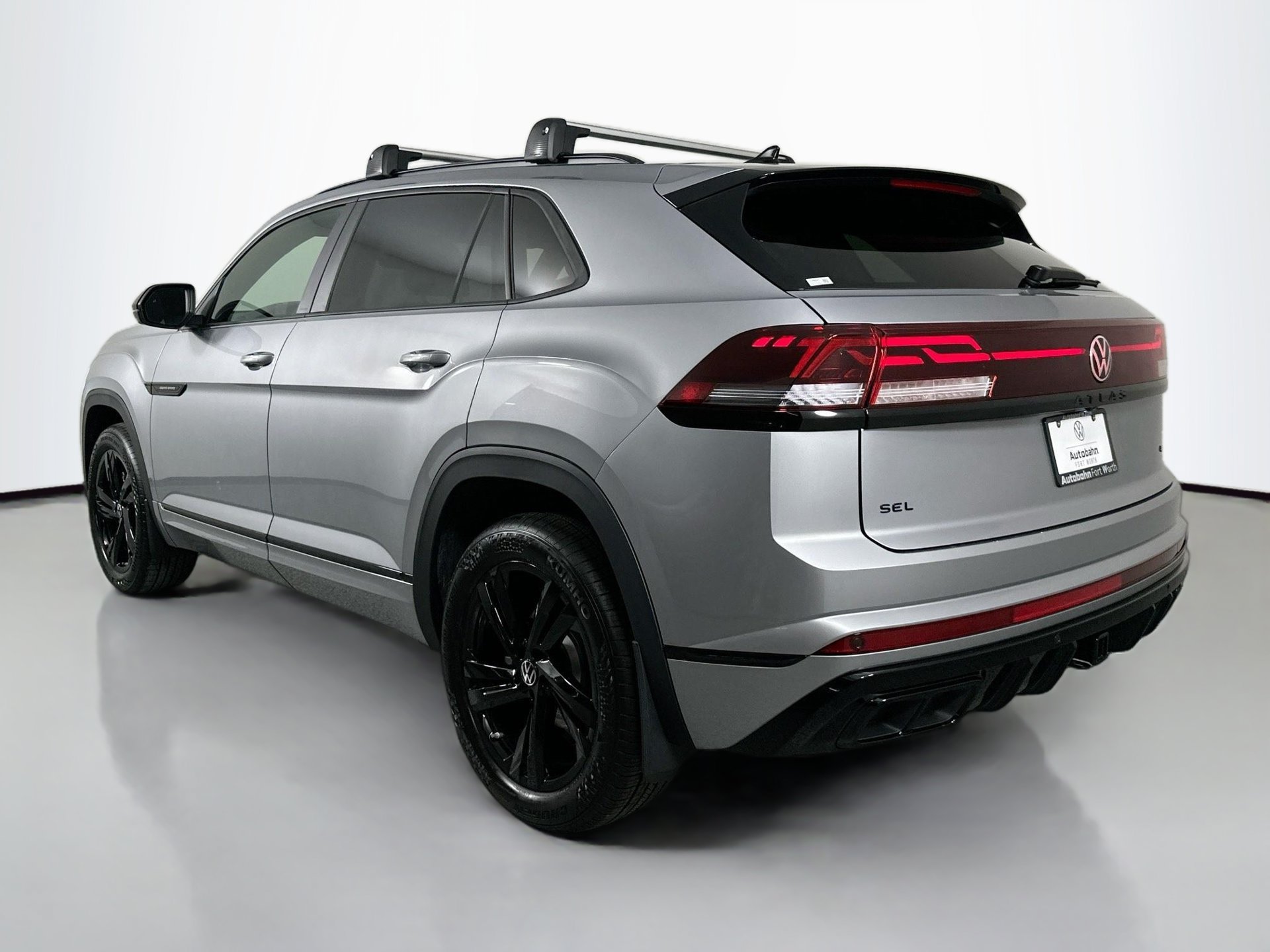 Certified 2026 Volkswagen Atlas Cross Sport SEL R-Line AWD/4WD image 6