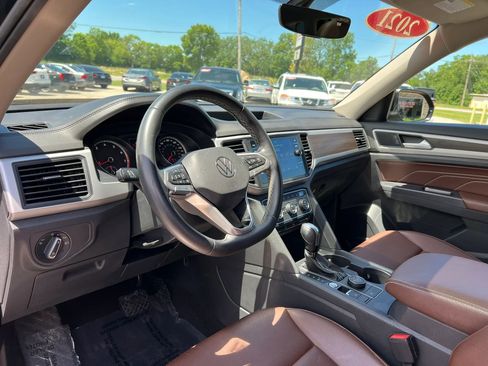 Used 2021 Volkswagen Atlas SE AWD/4WD image 14