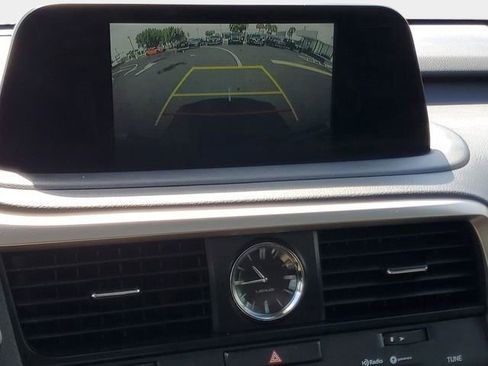 Used 2022 Lexus RX 450h AWD w/ Premium Package image 34