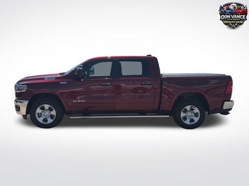 Used 2025 RAM 1500 Big Horn AWD/4WD image 2