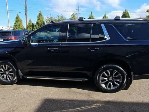 Used 2021 Chevrolet Tahoe LT w/ LT Signature Package image 5