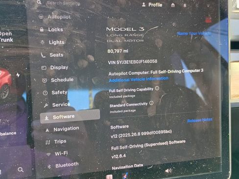 Used 2018 Tesla Model 3 Long Range image 10