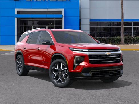 New 2026 Chevrolet Traverse High Country w/ LPO, Floor Liner Package image 7