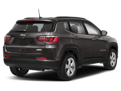 Certified 2019 Jeep Compass Limited w/ Safety & Security Group image 2