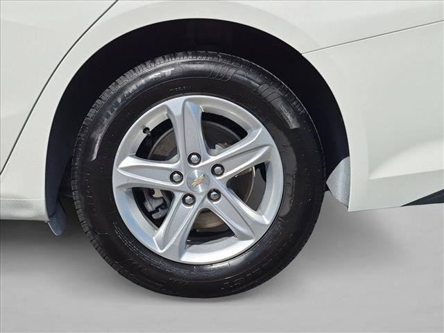 Used 2024 Chevrolet Malibu LS FWD image 22