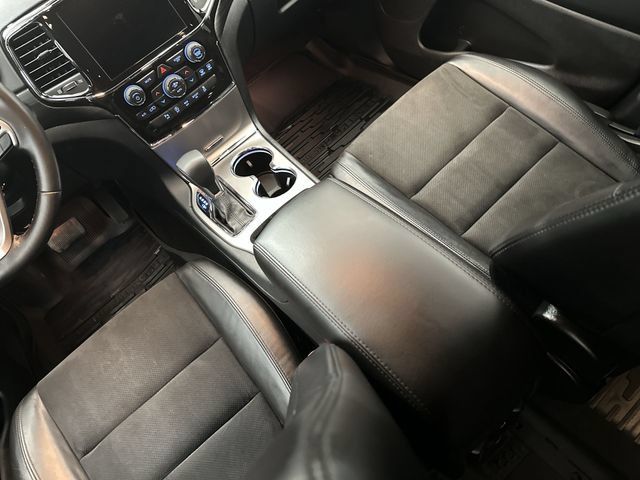 Used 2021 Jeep Grand Cherokee Laredo X AWD/4WD image 25