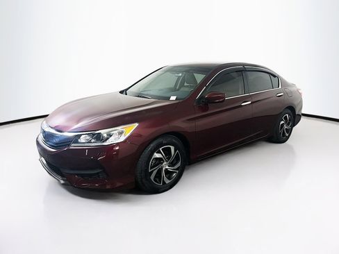 Used 2017 Honda Accord LX image 3