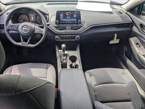 New 2025 Nissan Altima 2.5 S image 13