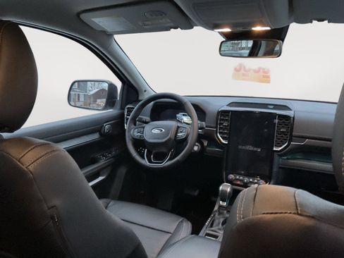 New 2025 Ford Ranger Lariat w/ FX4 Off-Road Package image 17