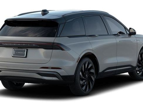 New 2026 Lincoln Nautilus Reserve image 25