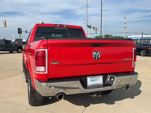 Used 2017 RAM 1500 Laramie AWD/4WD image 16