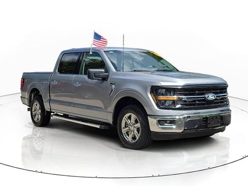 Certified 2025 Ford F150 XLT w/ Equipment Group 301A Standard RWD image 2