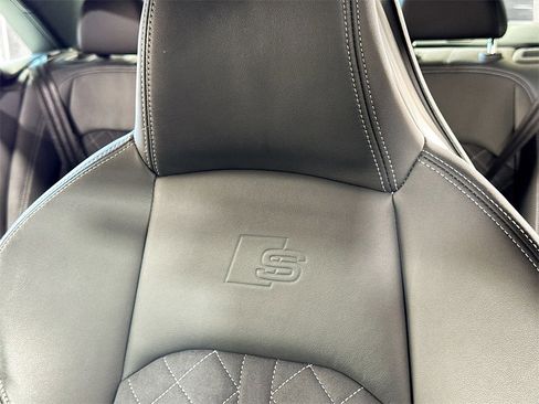 Used 2023 Audi S4 Premium Plus w/ Premium Plus Package image 34