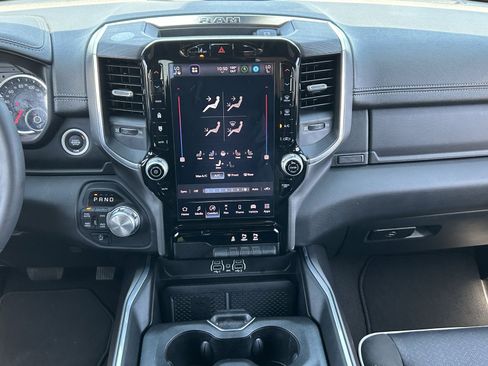 Used 2025 RAM 1500 Laramie w/ Sport Appearance Package AWD/4WD image 17