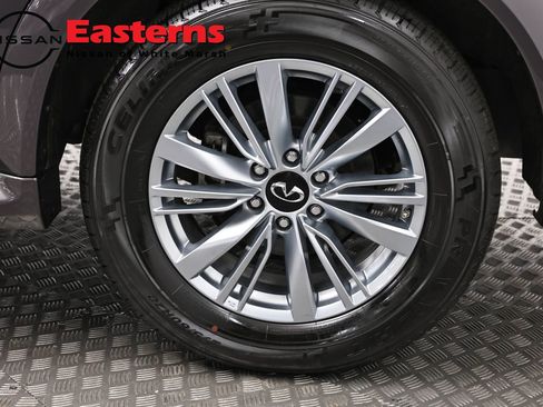 Used 2024 INFINITI QX80 Luxe RWD image 38