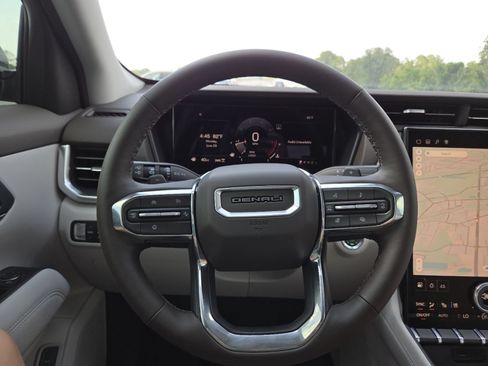New 2026 GMC Terrain Denali w/ LPO, Floor Liner Package AWD/4WD image 30