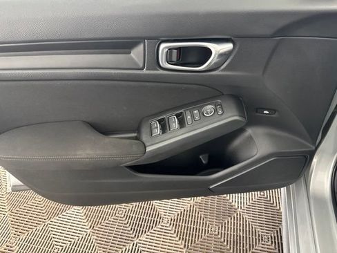 Used 2025 Honda Civic Sport image 23