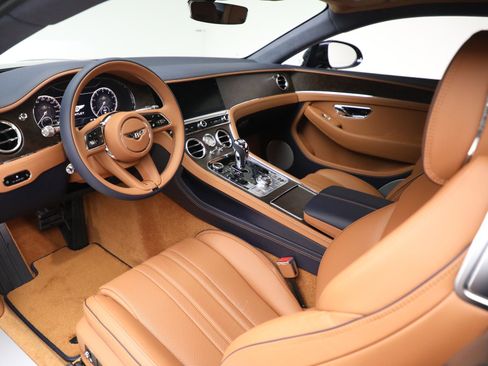 Used 2023 Bentley Continental GT Mulliner AWD/4WD image 17