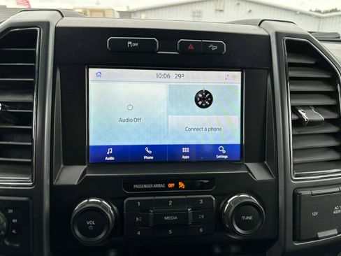 Used 2022 Ford F250 XLT w/ XLT Premium Package image 18