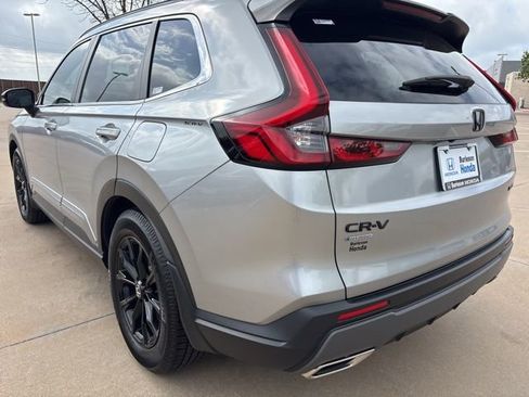 Used 2023 Honda CR-V Sport image 4