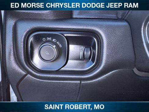 Used 2024 RAM 3500 Tradesman w/ Chrome Appearance Group image 23