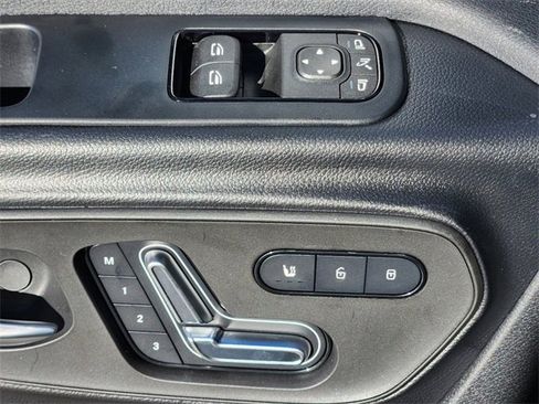 New 2025 Mercedes-Benz Sprinter 2500 image 9