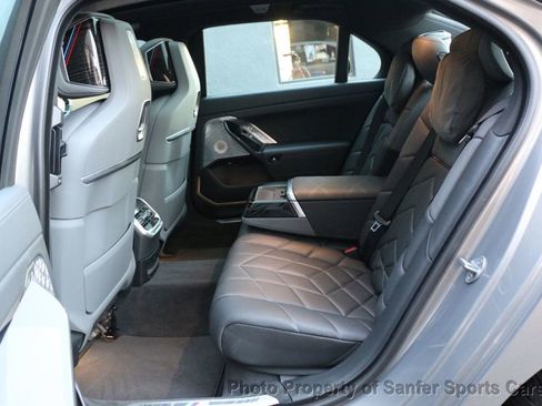 Used 2023 BMW 760i xDrive w/ Executive Package image 29