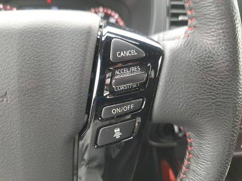 Used 2024 Nissan Frontier PRO-4X w/ Technology Package image 29