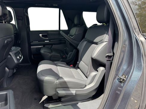 New 2026 Ford Expedition Max Platinum AWD/4WD image 16