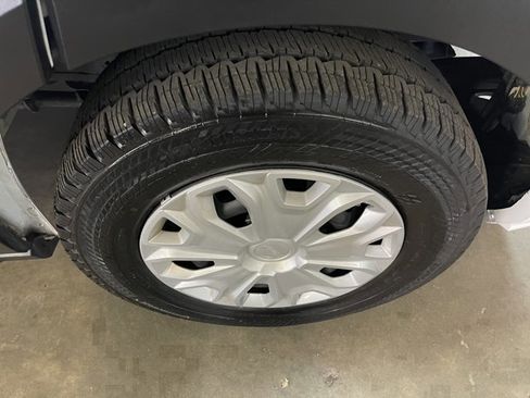 Certified 2024 Ford Transit 350 XLT image 12