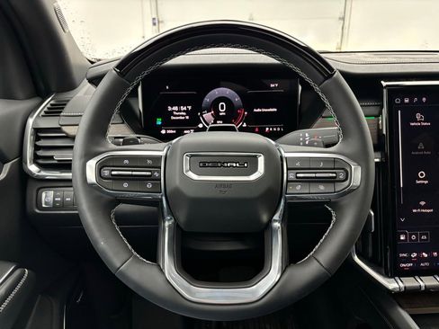New 2026 GMC Acadia Denali w/ Super Cruise Package image 24
