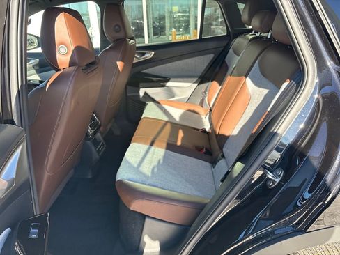 New 2026 Volkswagen ID.4 Pro image 21