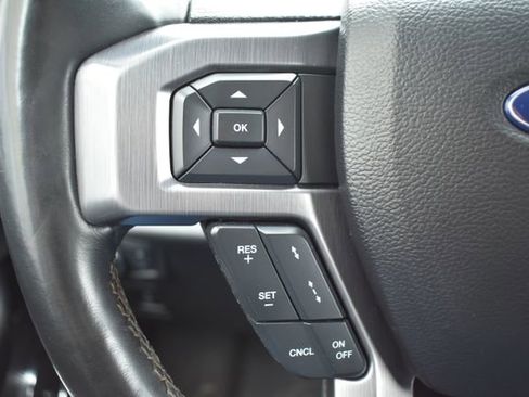 Used 2019 Ford Expedition Platinum image 23