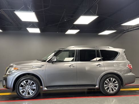 Used 2018 Nissan Armada SL w/ Moonroof Package image 3