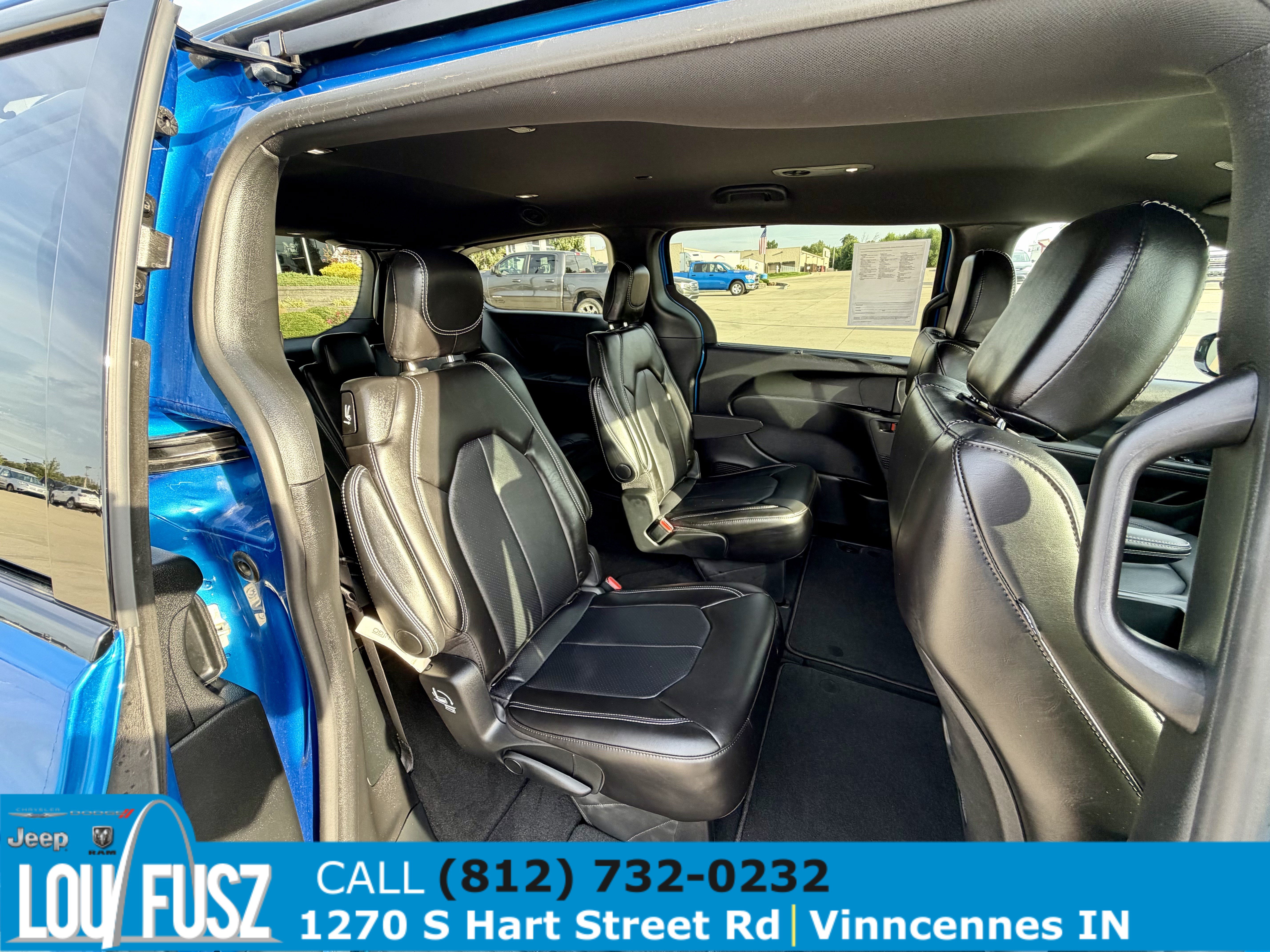Used 2026 Chrysler Pacifica Select w/ S Appearance Package FWD image 23