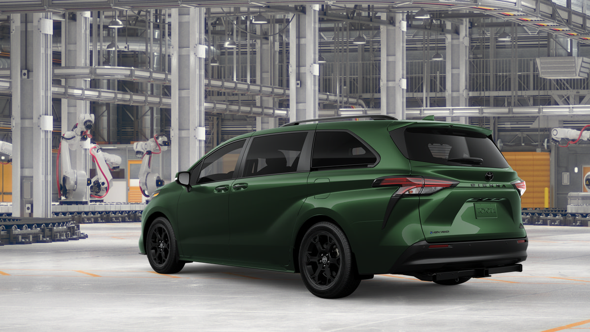 New 2026 Toyota Sienna XLE Woodland Edition AWD/4WD image 8