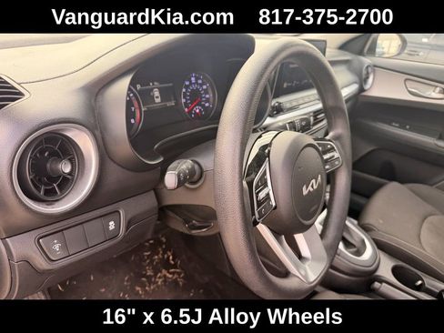 Certified 2023 Kia Forte LXS image 14