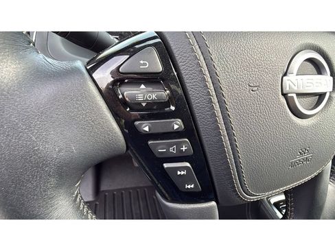 Used 2023 Nissan Armada Platinum AWD/4WD image 30