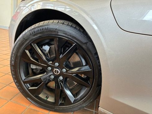 Used 2021 Volvo S60 T8 R-Design Expression image 14