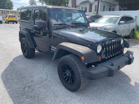 Used 2012 Jeep Wrangler Sport AWD/4WD image 3